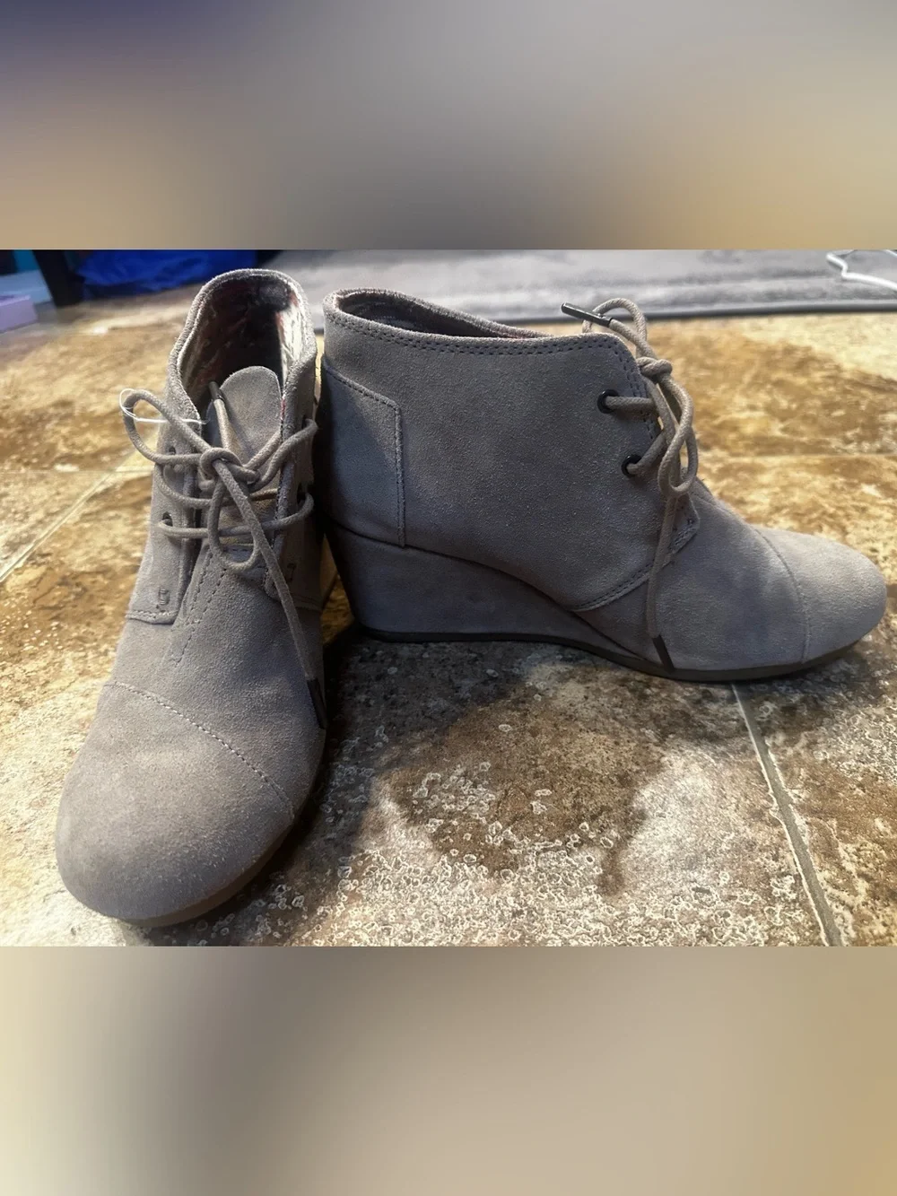 TOMS Gray Suede Wedge Ankle Booties Lace Up Women’s Size 9